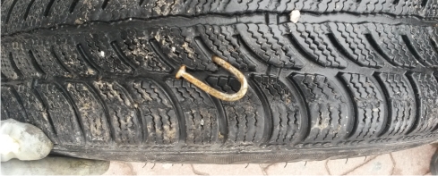 klince v pneumatikách