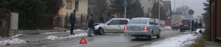 havária auto trafilo stĺp